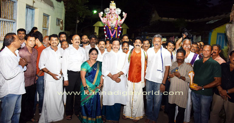 Bunts_Ganesh_strat_3